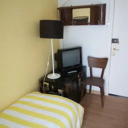 بيت ضيافة Edith Cavell10 Lisboa