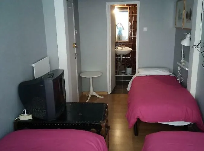 Edith Cavell10 Gæstehus 3*