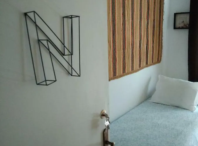 Edith Cavell10 Gæstehus Lisboa